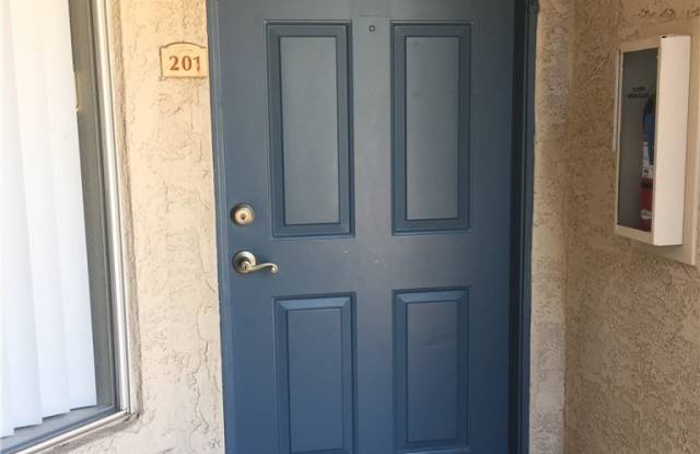 1035 Vista Del Cerro Drive Gallery 4