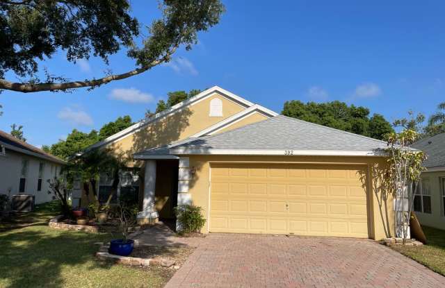 3 Bedroom/2 Bathroom SFH in Lake Griffen Estates AVAILABLE AUGUST 15th! photos photos