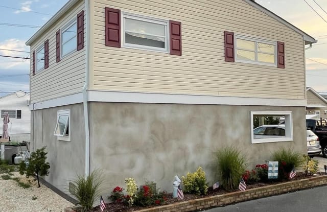 123 W Tide Way - 123 West Tide Way, Dover Beaches North, NJ 08735