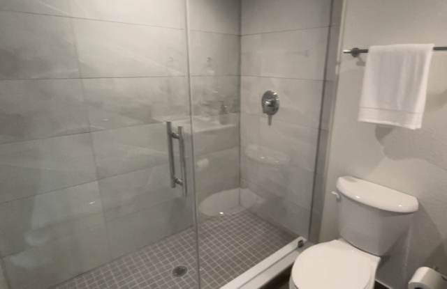 7847 Northwest 110th Avenue photos photos