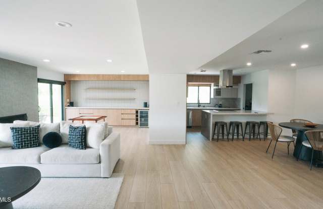 8743 E BONITA Drive Gallery 4