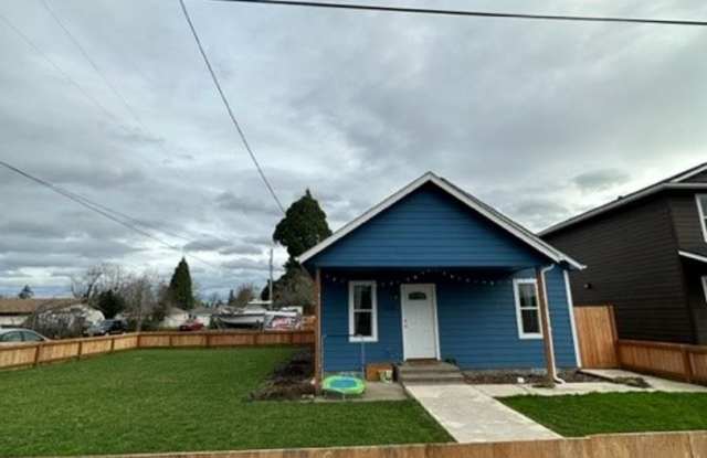 Quaint 2 Bed 1 Bath Home photos photos Quaint 2 Bed 1 Bath Home photos photos