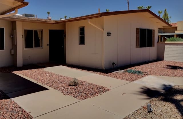 19447 N Star Ridge Dr - 19447 North Star Ridge Drive, Sun City West, AZ 85375