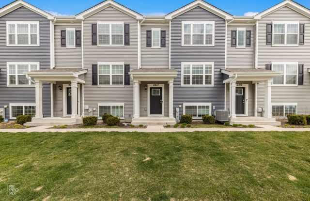 Cambridge Lakes Townhome with Garage - 2417 Bella Drive, Pingree Grove, IL 60140 Cambridge Lakes Townhome with Garage - 2417 Bella Drive, Pingree Grove, IL 60140