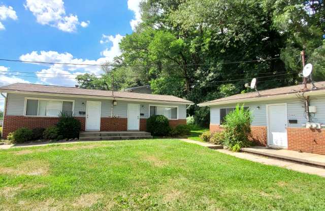 2385 Newton St photos photos