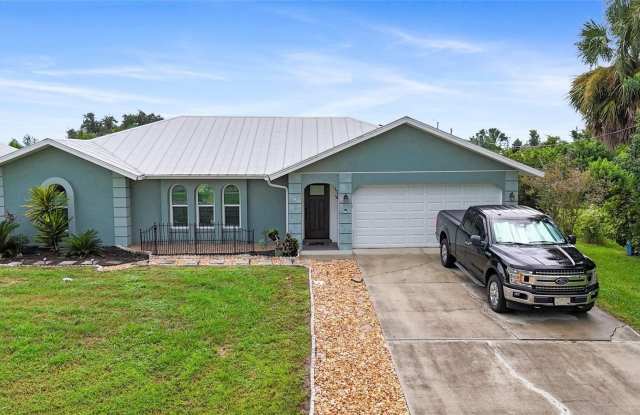 27401 VOYAGEUR DRIVE photos photos