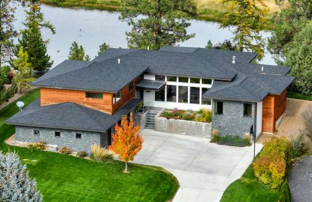 229 Arbour Dr E photos photos