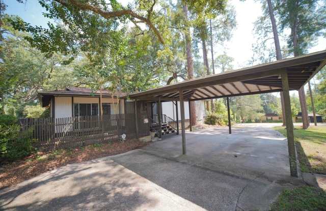 1105 Solana Avenue - 1105 Solana Avenue, Tallahassee, FL 32304