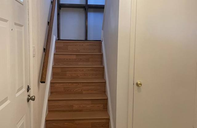 4553 RYAN PLACE Gallery 2