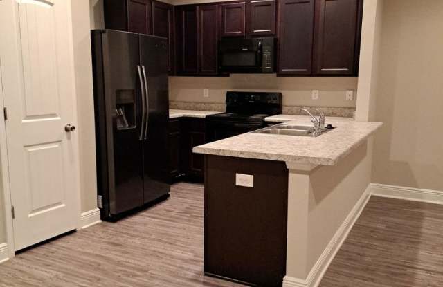 5749 Callaway Cir Gallery 4