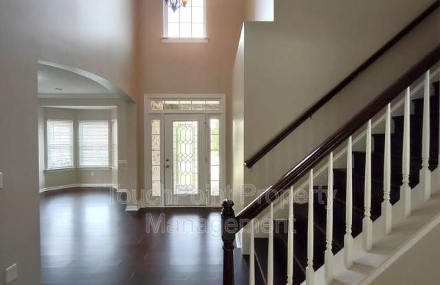 10114 Whiteburn Ct Gallery 2