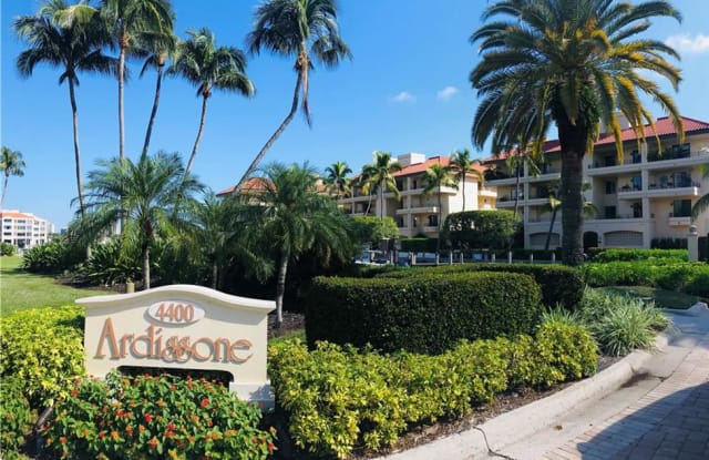 4400 Gulf Shore BLVD N - 4400 Gulf Shore Boulevard North, Naples, FL 34103