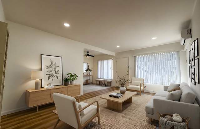 531 N Marengo Ave photos photos