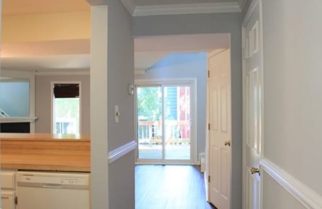 11286 Silentwood Ln Gallery 2