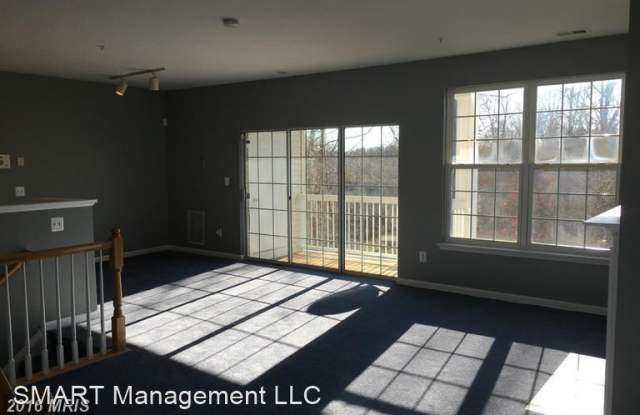 14320 Hampshire Hall Court Gallery 3