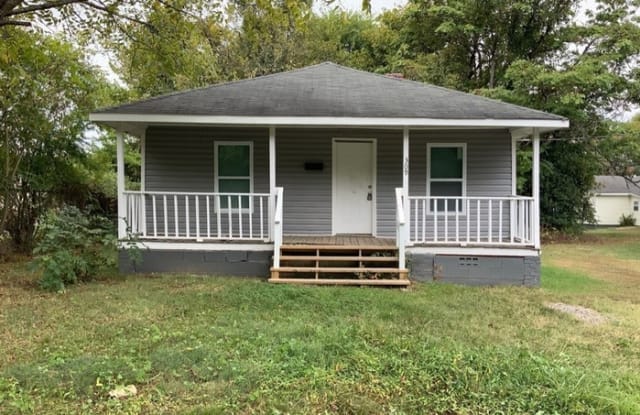 309 North Rhyne Street - 309 North Rhyne Street, Gastonia, NC 28054