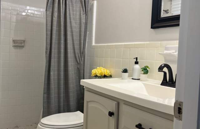 2202 Idlewood Drive - 2202 Idlewood Drive, Tuscaloosa, AL 35405