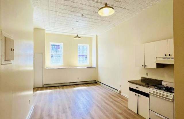 230 Smith Street Gallery 2