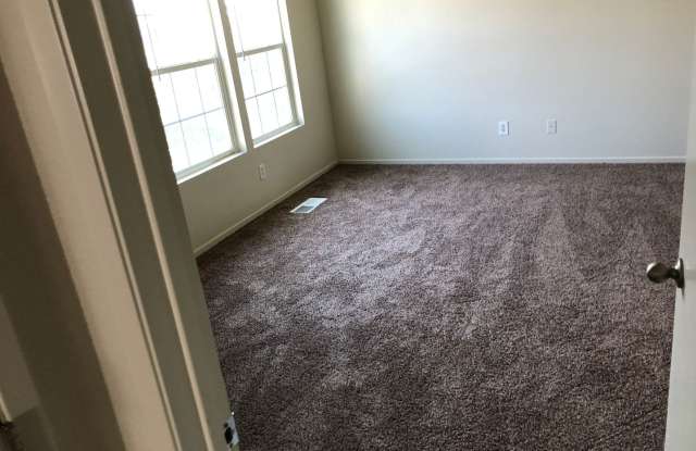3 bedroom 2 bath home for rent Gallery 3