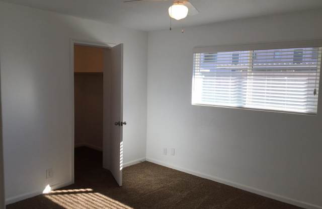 889 W MONTEREY Street Gallery 3