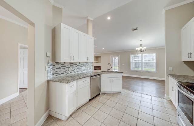 5419 Blue Dog Road Gallery 4