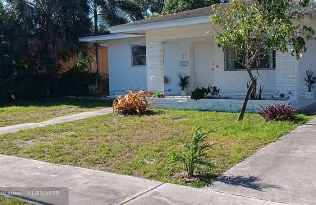 27 SW 5th St - 27 Southwest 5th Street, Hallandale Beach, FL 33009