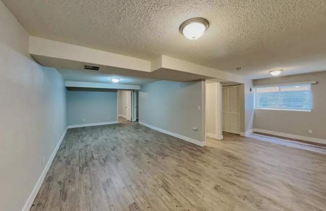 7096 Tholozan Avenue photos photos