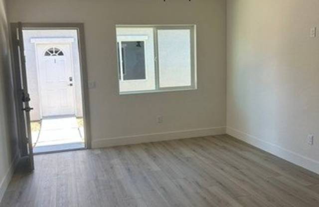 1060 Hall Avenue Gallery 2