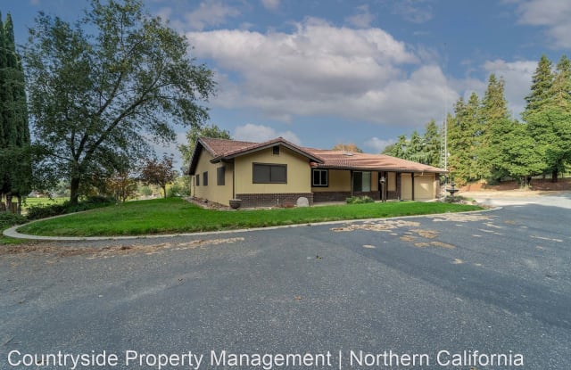 13400 Lancaster Road - 13400 Lancaster Road, East Oakdale, CA 95361