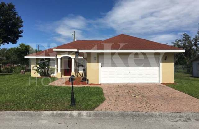 5125 Bird Lane - 5125 Bird Lane, Cypress Gardens, FL 33884