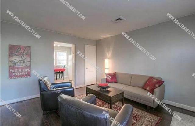 4818 Mission Road Gallery 4