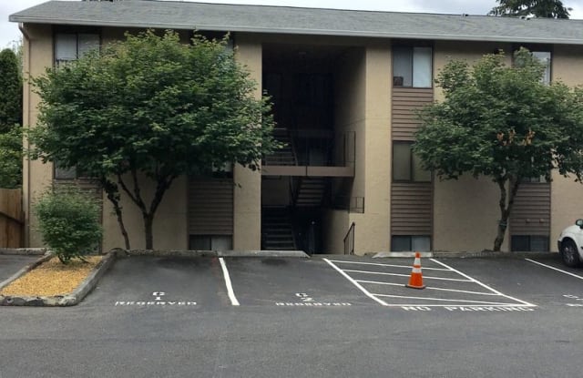 16245 NE 12th Court #G86 - 16245 Northeast 12th Court, Bellevue, WA 98008