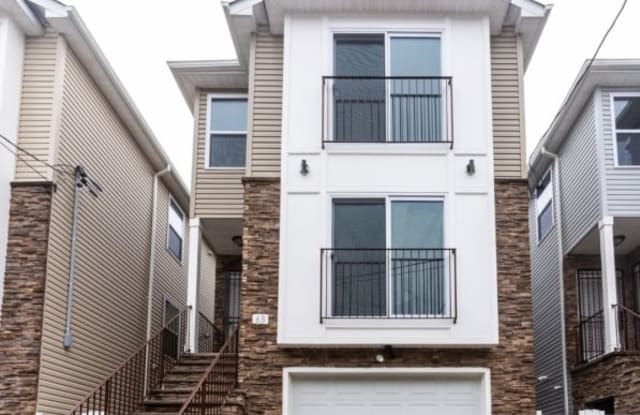 68 N 5TH ST - 68 5th Street, Newark, NJ 07107