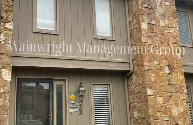 Stonehenge Townhouse SW ROCO - 3458 Londonderry Court, Cave Spring, VA 24018