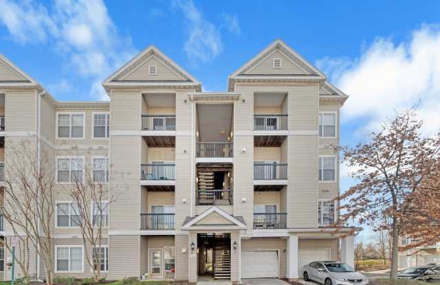 5130 BRITTNEY ELYSE Circle unit: I photos photos