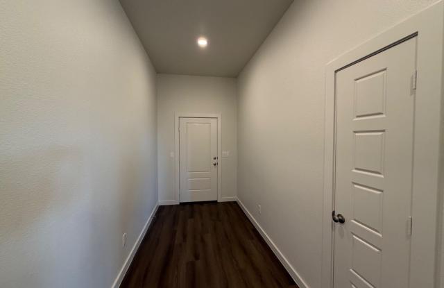 2404 Helena Avenue Gallery 3