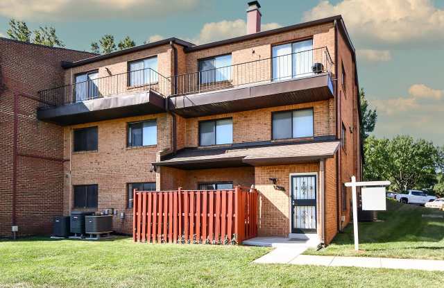 3481 SUMMIT Court NE Gallery 2
