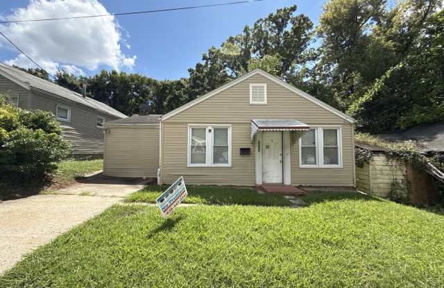 2606 Winfred Ave photos photos