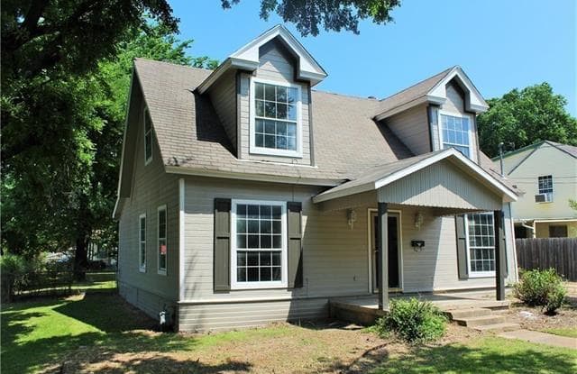 510 W Gilmer Street - 510 West Gilmer Street, Ennis, TX 75119