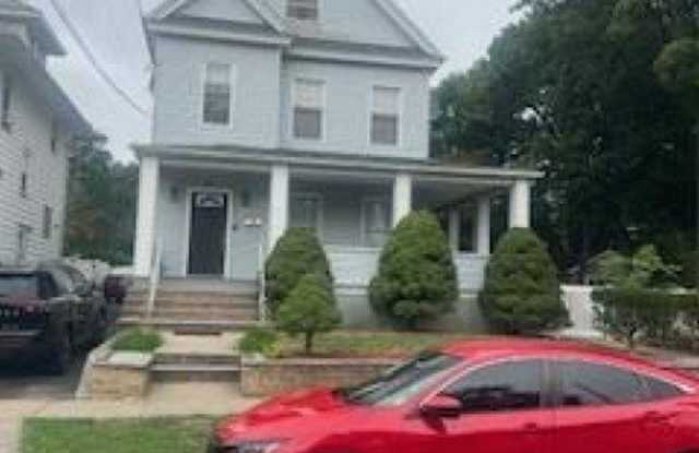 84 Clinton Ave photos photos