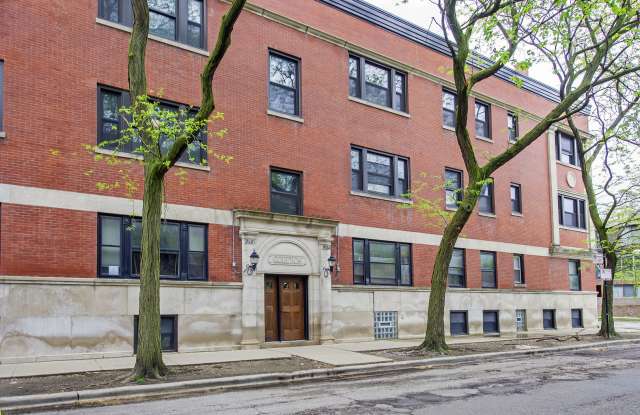 2530 North Orchard Street - 2530 North Orchard Street, Chicago, IL 60614