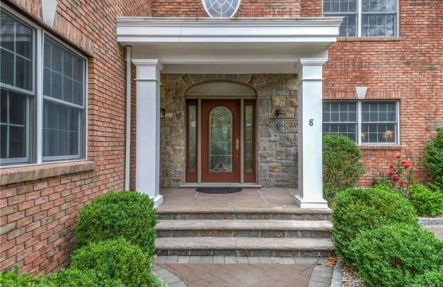8 Morgan Place - 8 Morgan Place, White Plains, NY 10605