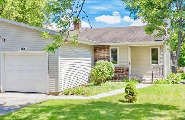 890 West Avenue photos photos