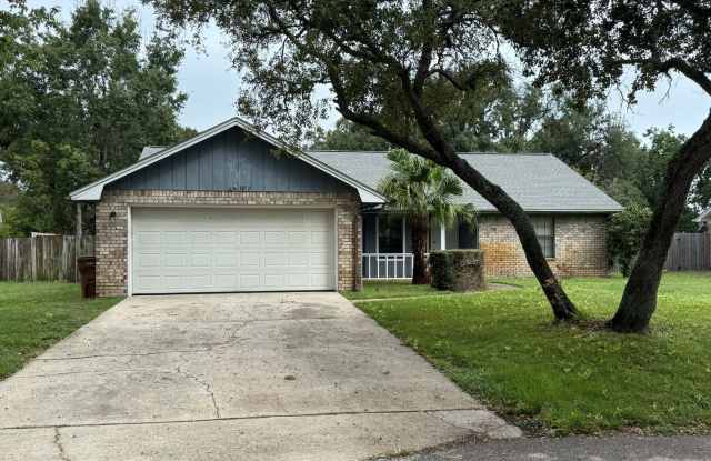 Gulf Breeze - Paradise Bay - 3 bedroom, 2 bathroom w/ lawn care included photos photos