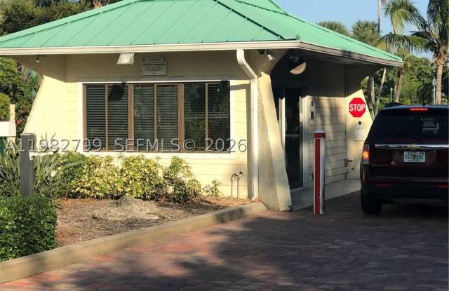 2400 S Ocean Dr Gallery 2