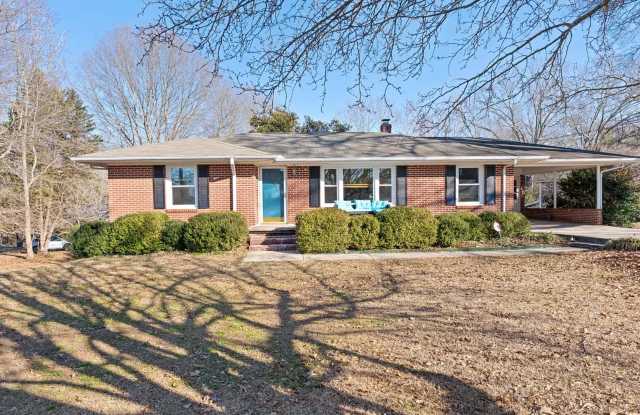 4 Bedroom Home For Rent in Central, SC photos photos