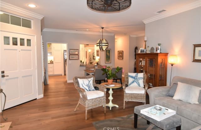 21662 Paseo Maravia - 21662 Paseo Maravia, Mission Viejo, CA 92692