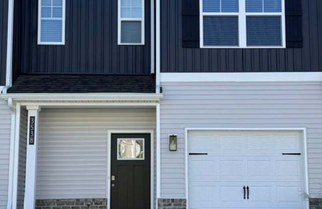 Powell 37849 - 3 bedroom 2.5 bath condo - call Troy Adams 865-233-6949 Gallery 1