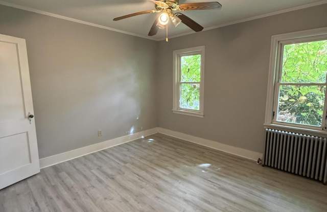 12 Knob Road Gallery 4