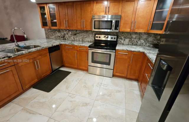 14316 SW 97th Ln photos photos